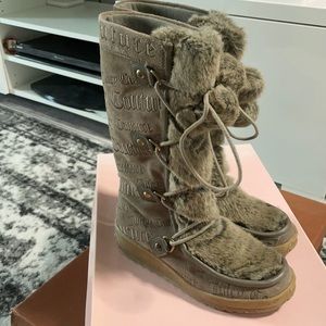 Juicy Couture Shoes | Juicy Couture Grey Taupe Suede Faux Fur Winter Boots Size 6 | Color: Black/Brown | Size: 6 | Mashiscloset's Closet
